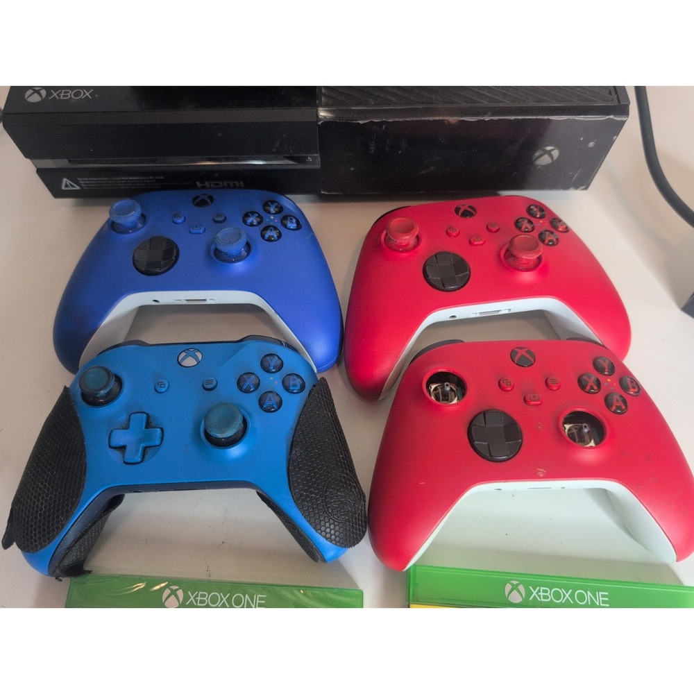 Xbox One Bundle w/ Kinect 4 Controllers 5 Games  1 Power Cord Original Box - Picture 3 of 16